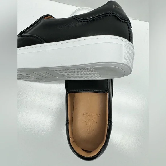 Angela Scott The Harper Sneaker - Picture 7 of 9